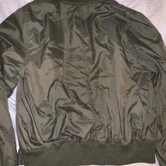 Cute army green bomber jacket - Picture 4 of 4